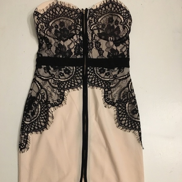 Charlotte Russe Dresses & Skirts - Sexy Cocktail Dress 🖤
